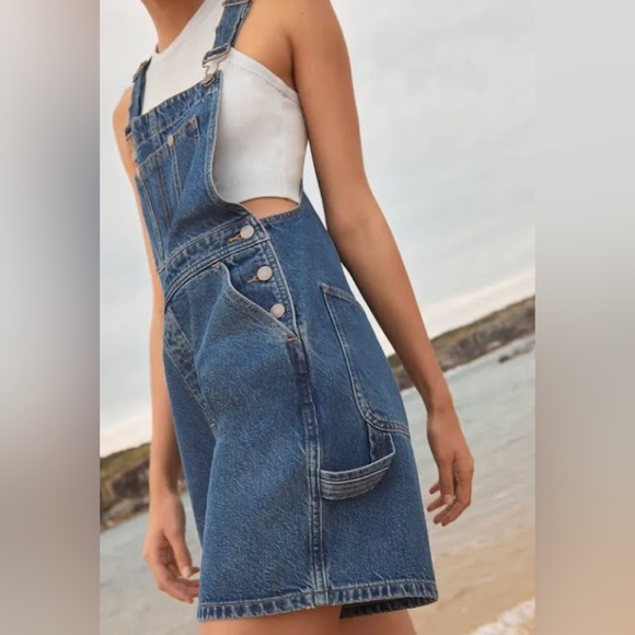 Aritzia Sunday Best Overheard Shortall in 90’s Medium Blue Size Small Like New - Picture 3 of 14